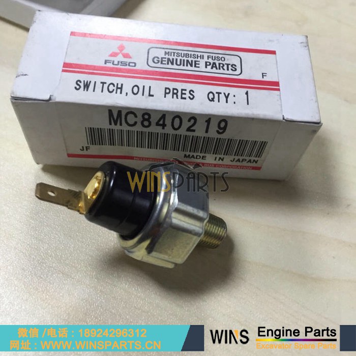MC840219 VAMC840219 H411892 <a href=//lifecity2021.com/Engine-Mitsubishi.html target='_blank'>三菱</a> 4D31 6D24 6D22 发动机机油压力开关传感器 用于 纽荷兰神钢 SK200-6 SK250-6 SK480-6 SK330-6 挖掘机配件