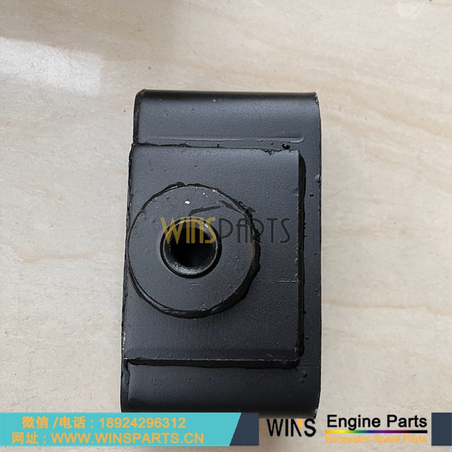 4628977 4628983 五十铃 发动机机脚胶 发动机垫 橡胶垫 <a href=//lifecity2021.com/riliwajueji.html target='_blank'>日立</a> ZX450-3F ZX470H-3ZX450-3 ZX470R-3F ZX520LCH-3 ZX500LC-3 挖掘机配件