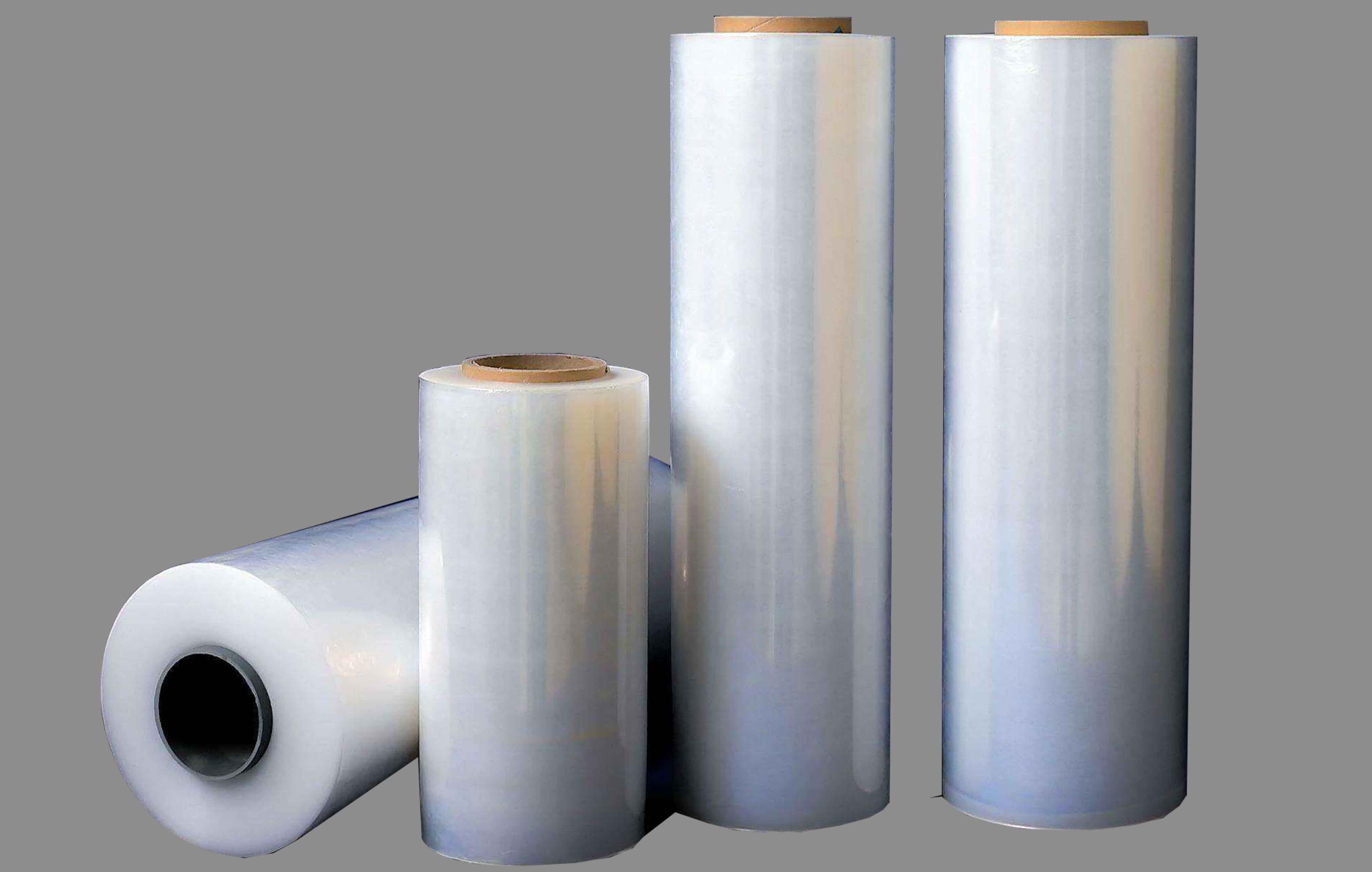 上面还盖着层塑料膜