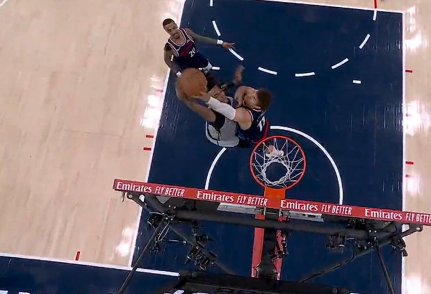 快船洛佩斯关键封盖马刺球员卡斯尔引热议