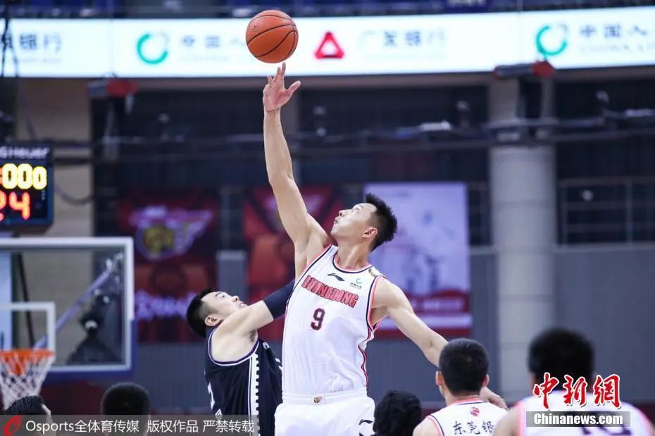 易建联CBA谢幕战：9号球衣退役见证传奇落幕