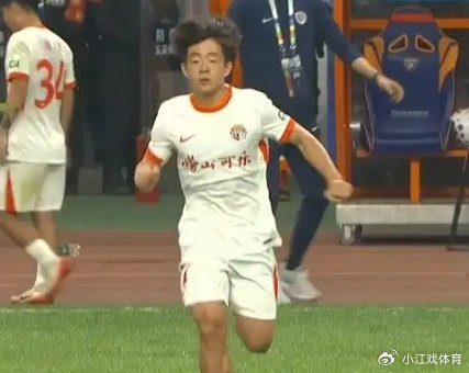 U17国足2-0力克塔吉克斯坦，青训新星闪耀热身赛