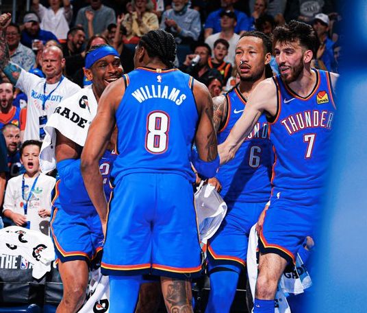 湖人遭遇伤病困扰 雷霆剑指四杀湖人