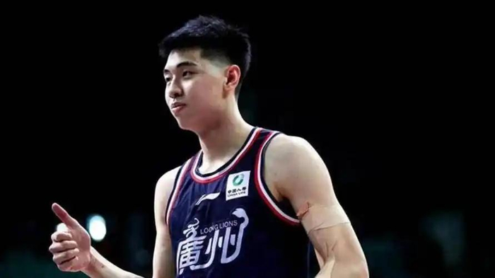 从CBA边缘到NBA试训，徐昕逆袭背后战术适配关键